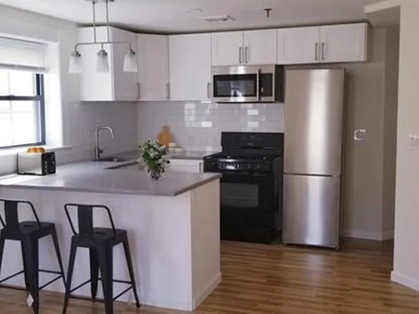 18-22 Engle St #R-18, Englewood, NJ 07631