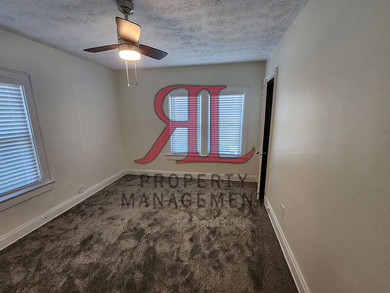 663 Ann St — Photo 24