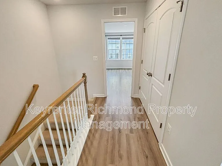1404 Whitehurst Way — Photo 13