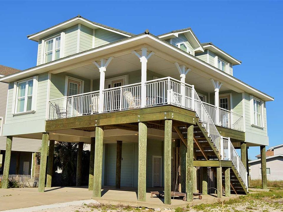 1st image of 301 Maldonado Dr