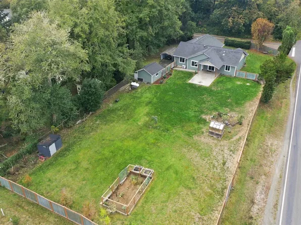 3540 Friendly Grove Road NE, Olympia, WA 98506