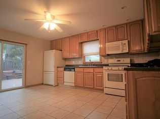 164 Rossiter Ave, Yonkers, NY 10701