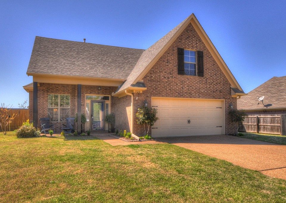 1st image of 520 Tate Dr