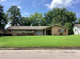 3218 Dorchester Dr, Montgomery, AL 36116