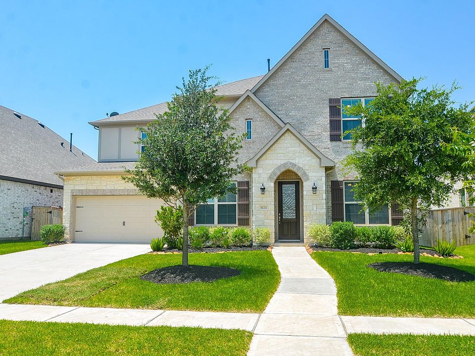 1st image of 5123 Green Leaf Ln
