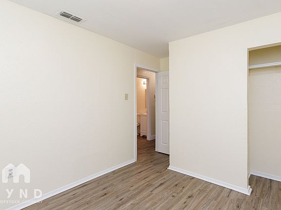 5th image of 1525 Dorado St