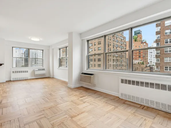 300 East 71st Street 9G image 1 of 15