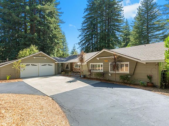 2nd image of 130 Dakenbrook Dr