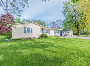 190 Hamlin Parma Townline Rd, Hilton, NY 14468