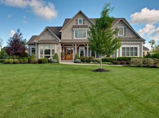 6 Mourning Dove Ct, Orchard Park, NY 14127