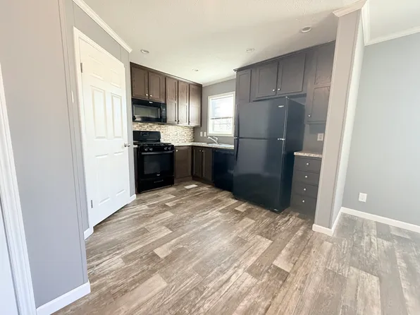 534 E 37th Ave Lot 613, Hobart, IN 46342