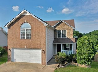 2881 Sharpie Dr, Clarksville, TN 37040