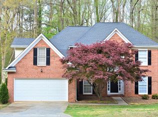 318 Summerchase Ln, Woodstock, GA 30189