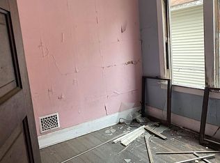 577 Spring St, Toledo, OH 43608