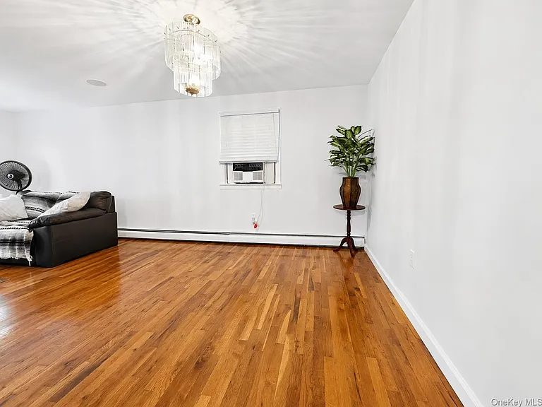 100 Lee Ave #2 — Photo 9
