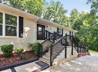 14921 August Ln, Charlotte, NC 28227