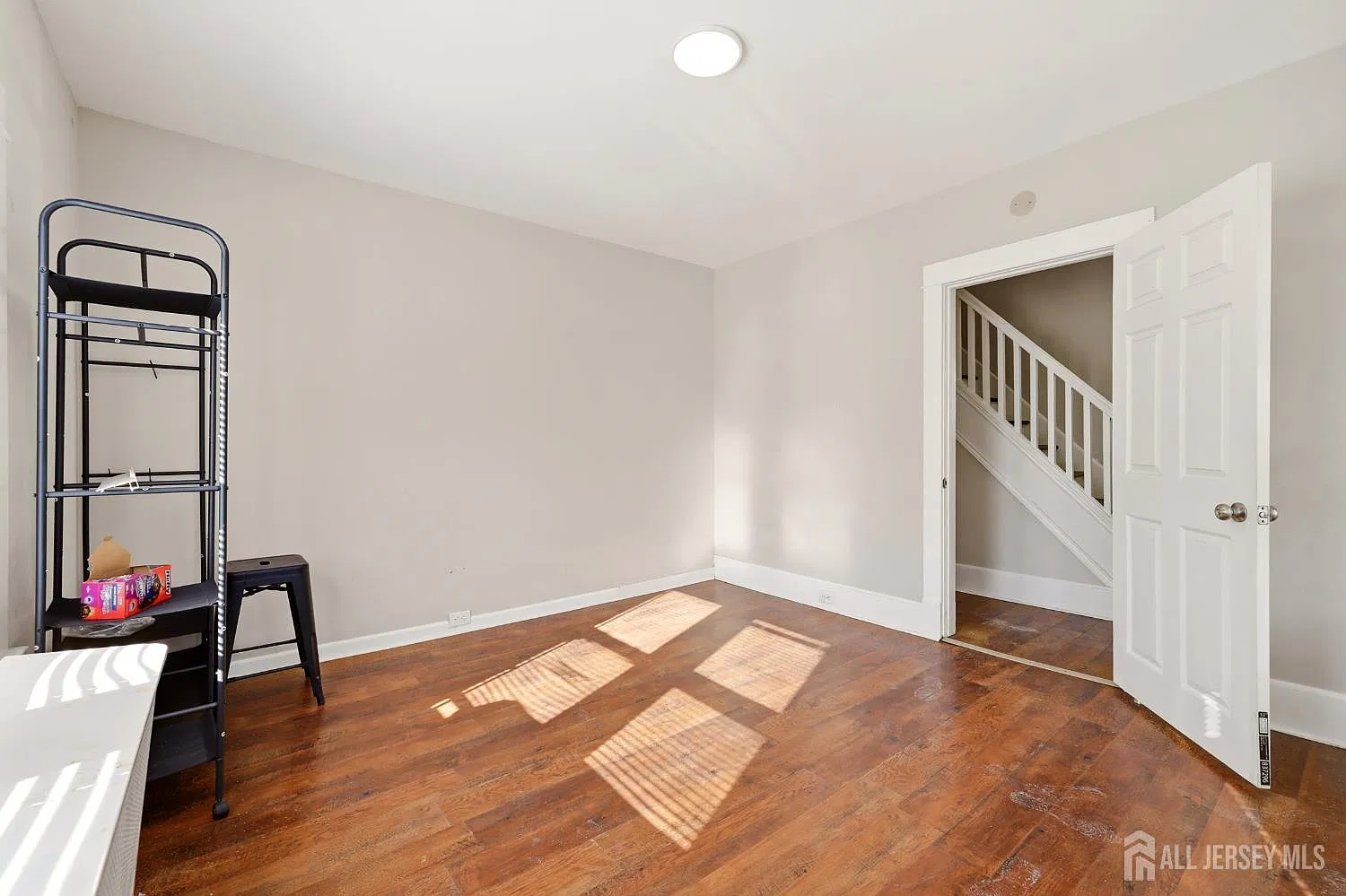 4 bed, 3.0 bath, $3,500 — Photo 4