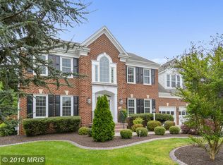 866 Steamboat Landing Ct, Woodbridge, VA 22191