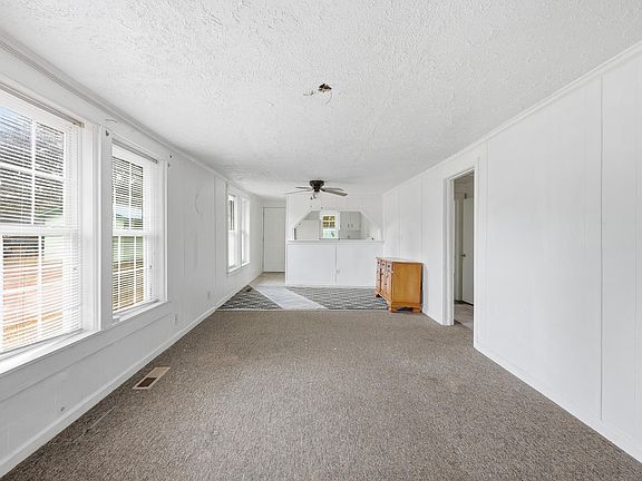 4th image of 1503 Ward Circle