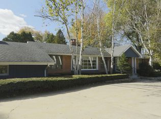 12211 W Lincoln Ave, West Allis, WI 53227
