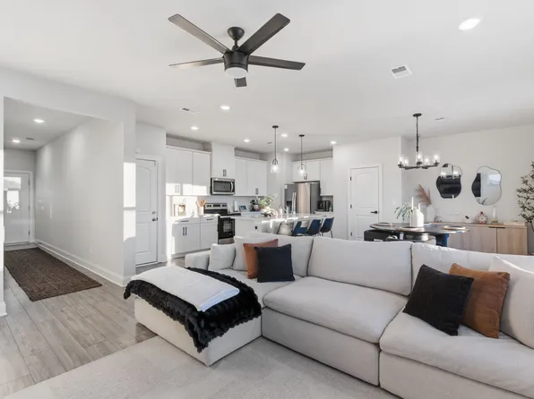 4432 Skyridge Dr, Nashville, TN 37207