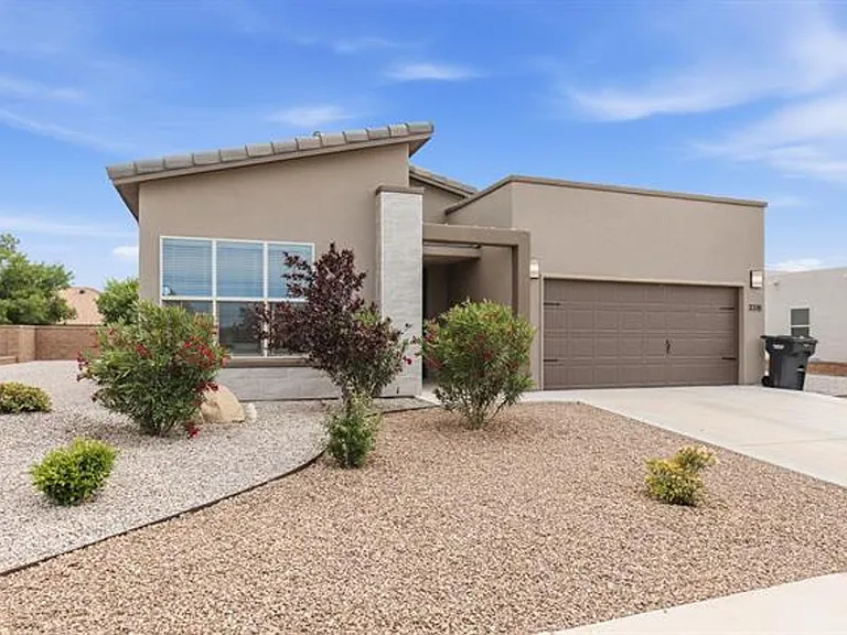 3378 Dahlia St — Photo 1