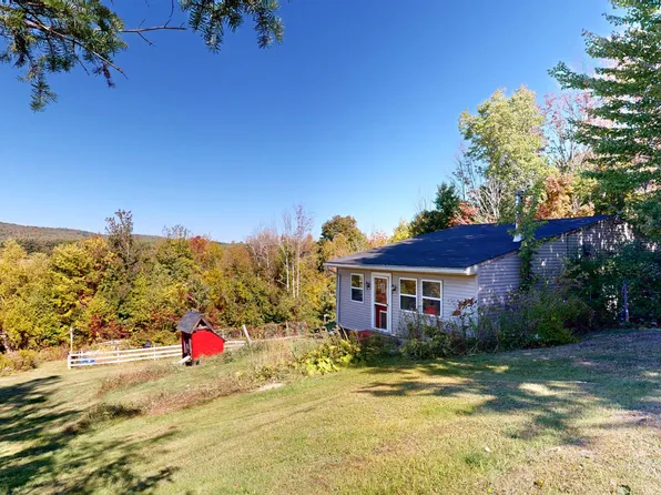 452 Main Street, Canaan, ME 04924