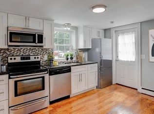 469 Sea St APT 1, Quincy, MA 02169