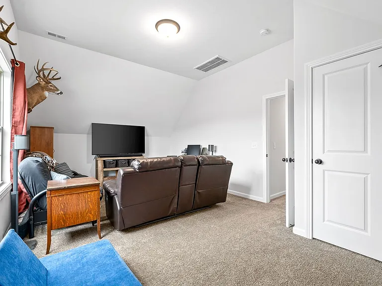 1082 Winesap Rd — Photo 24