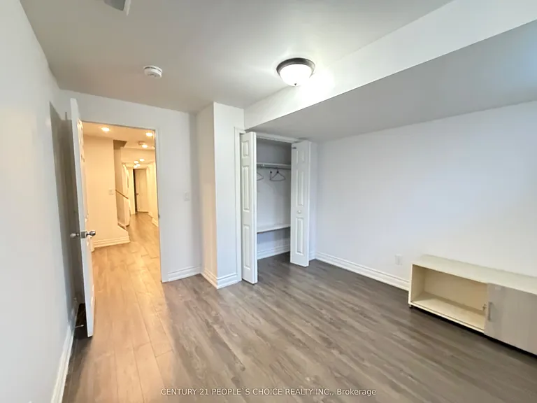 635 Hepburn Rd #BASEMENT — Photo 6