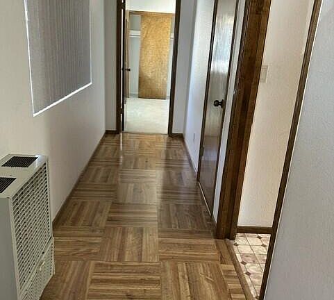 5th image of 887 N Cochise Dr