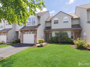 286 Nebula Rd, Piscataway, NJ 08854