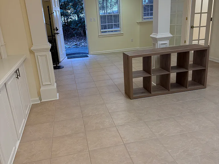 545 Ladybank Ln — Photo 7
