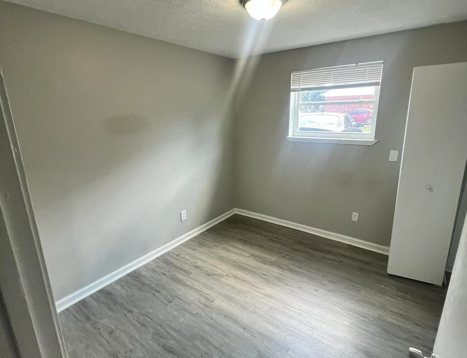2 bed, 1.0 bath, 925 sqft, $950 — Photo 3