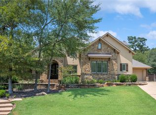 3201 Willow Ridge Dr, Bryan, TX 77807