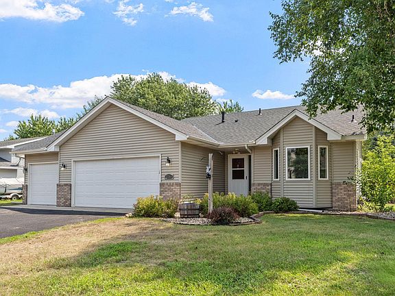 5th image of 3380 Lake View Ln