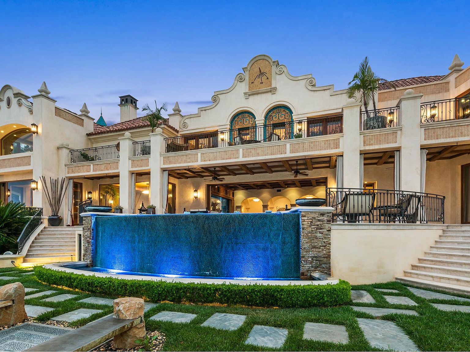 10066 Cielo Dr, Beverly Hills, CA 90210 | Zillow