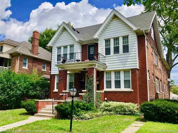 1110 Maryland St APT 2, Grosse Pointe, MI 48230
