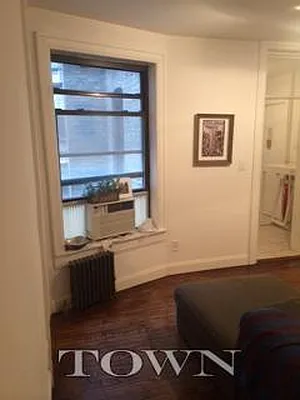 Rented by Town Residential | media 15