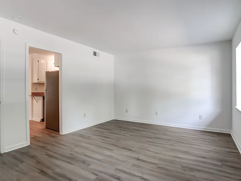1618 Poinsettia Rd — Photo 11