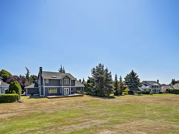 4th image of 7403 W Country Club Dr