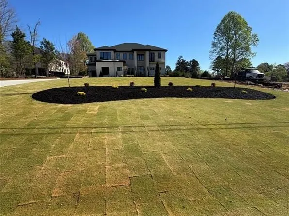 3425 Thompson Mill Rd, Buford, GA 30519