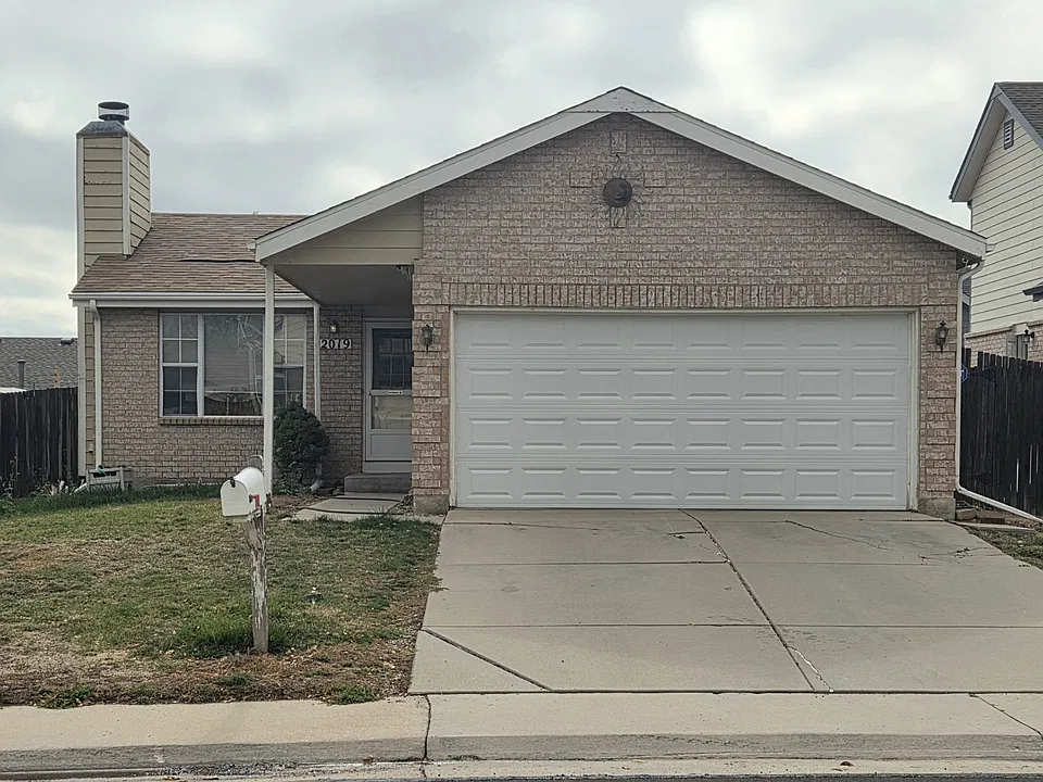 12019 Newport Dr