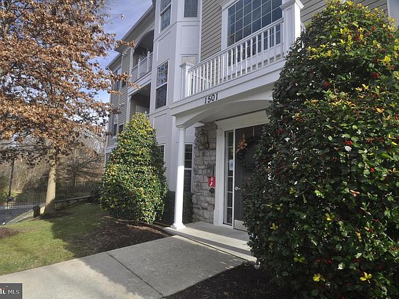 2nd image of 1501 Broadneck Pl Unit 204