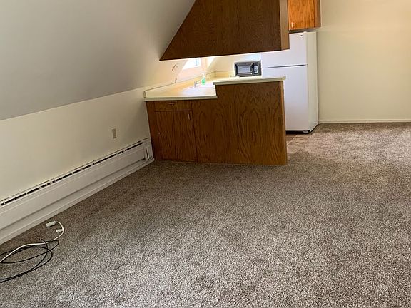 4th image of 1117 13th Ave N APT 303