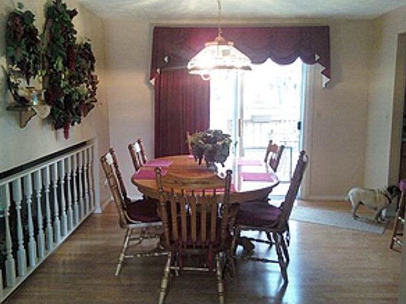3rd image of 2390 Haviland Ct