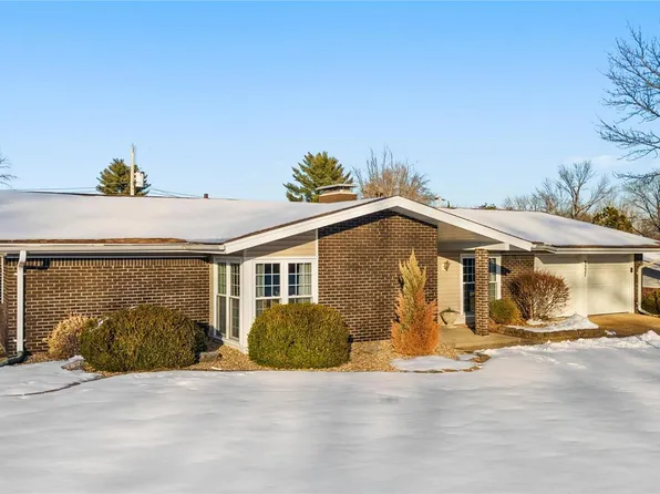 9227 Laurel Hill Dr, Saint Louis, MO 63126