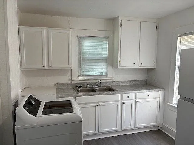 1491 Fleming St #A — Photo 5