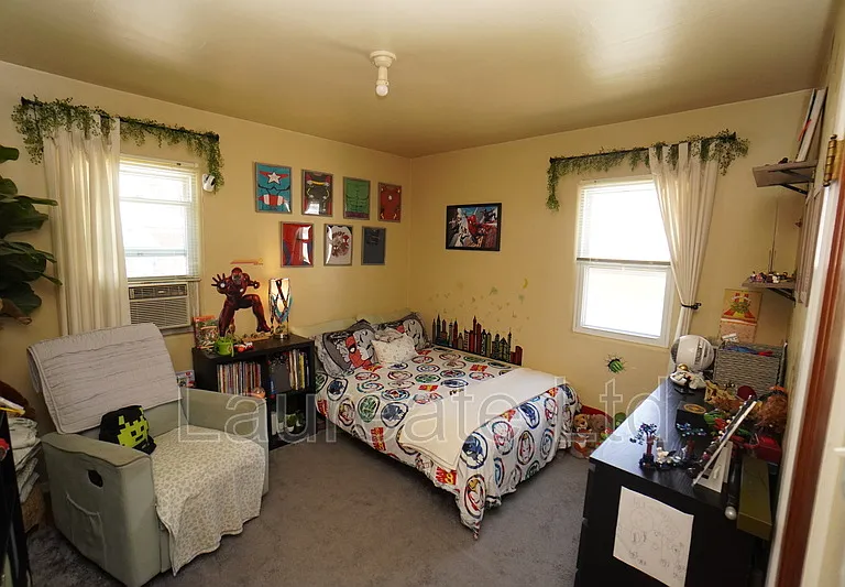 161 E Eastman Ave — Photo 6