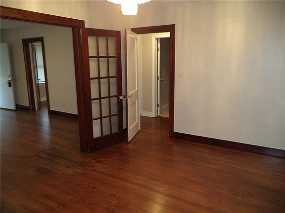 4th image of 1424 NE 16th St
